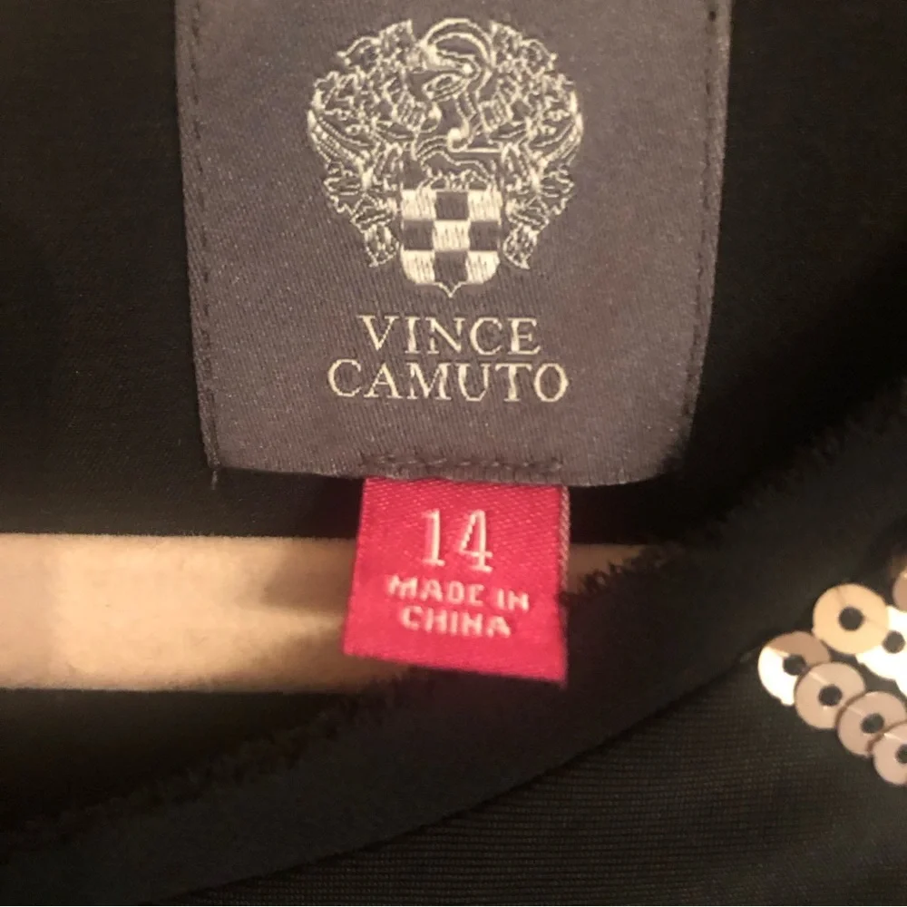 VINCE CAMUTO Sequined silver, matte gold chevron pattern dress - Picture 5 of 6